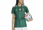 Is jy reg vir Voetbal-Vrydae? Hier is die beste Bafana Bafana-ondersteunersdrag