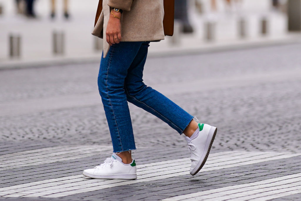 Tekkie van die week: Tydlose wit style wat jy jare lank sal dra
