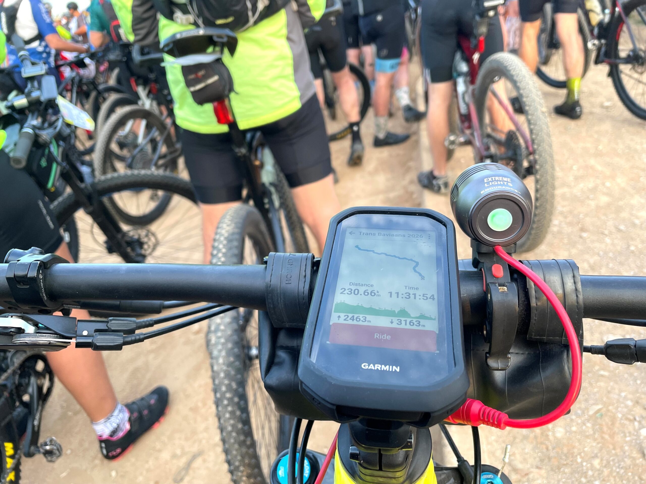 Ek het die Garmin Edge 1050 oor 230 km en 17 en ’n half uur getoets – en dís waarom ek mal daaroor is …